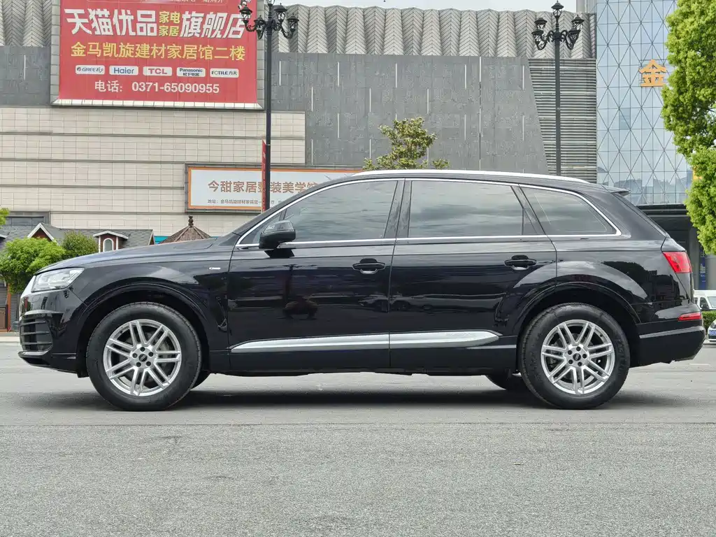 Audi Q7 — миниатюра 19