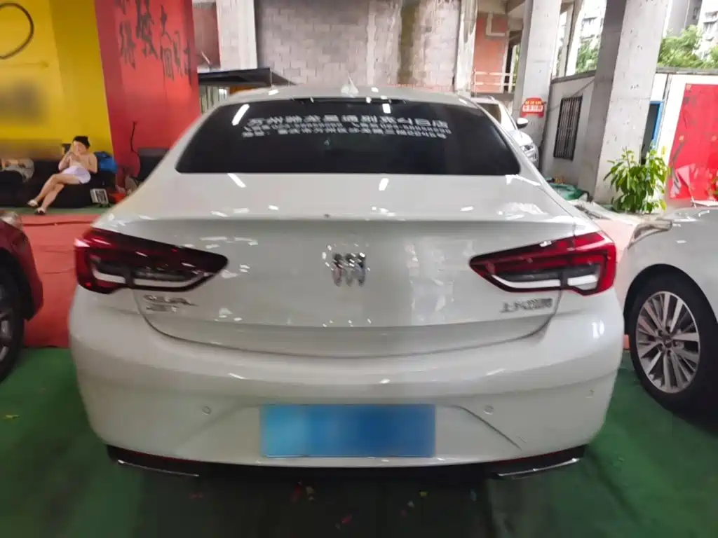 Buick Regal — миниатюра 6
