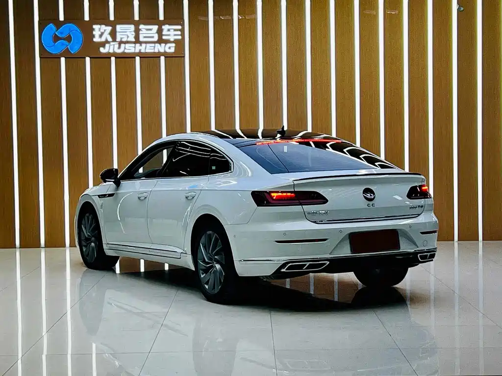 Volkswagen CC — миниатюра 4
