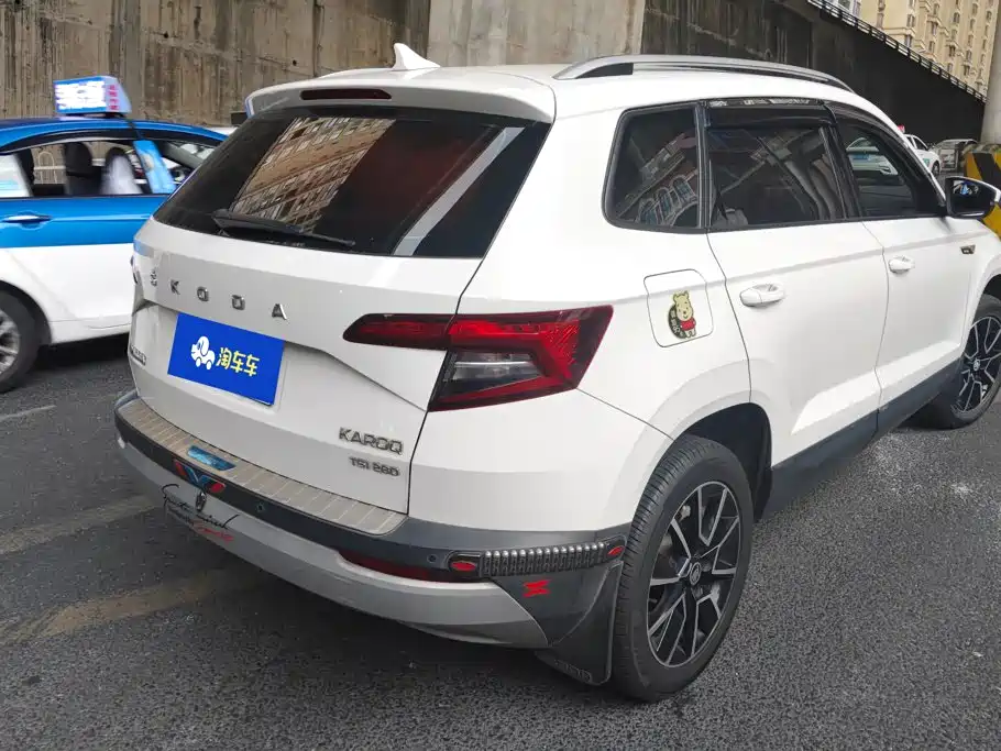 Skoda Karoq — миниатюра 3