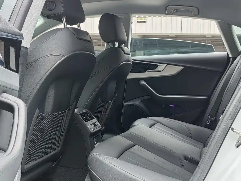 Audi A5 (Import) — миниатюра 15