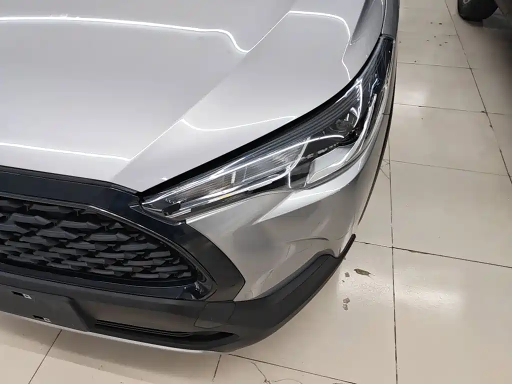 Toyota Corolla Cross — миниатюра 24