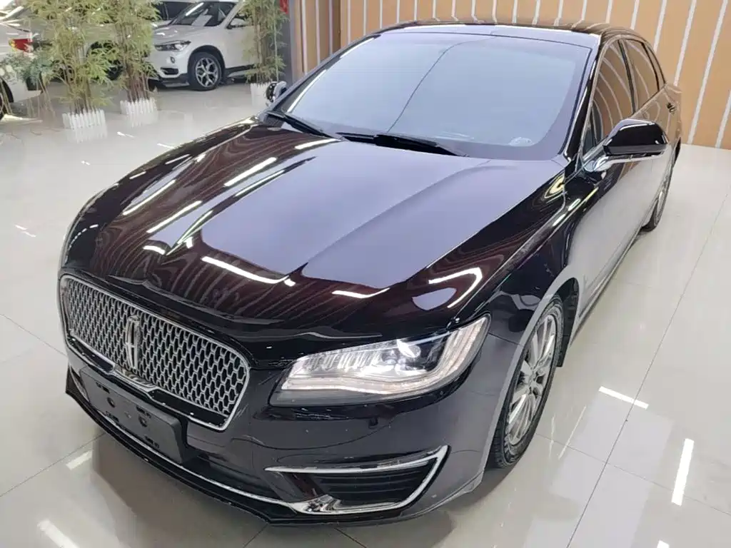 Lincoln MKZ — миниатюра 2