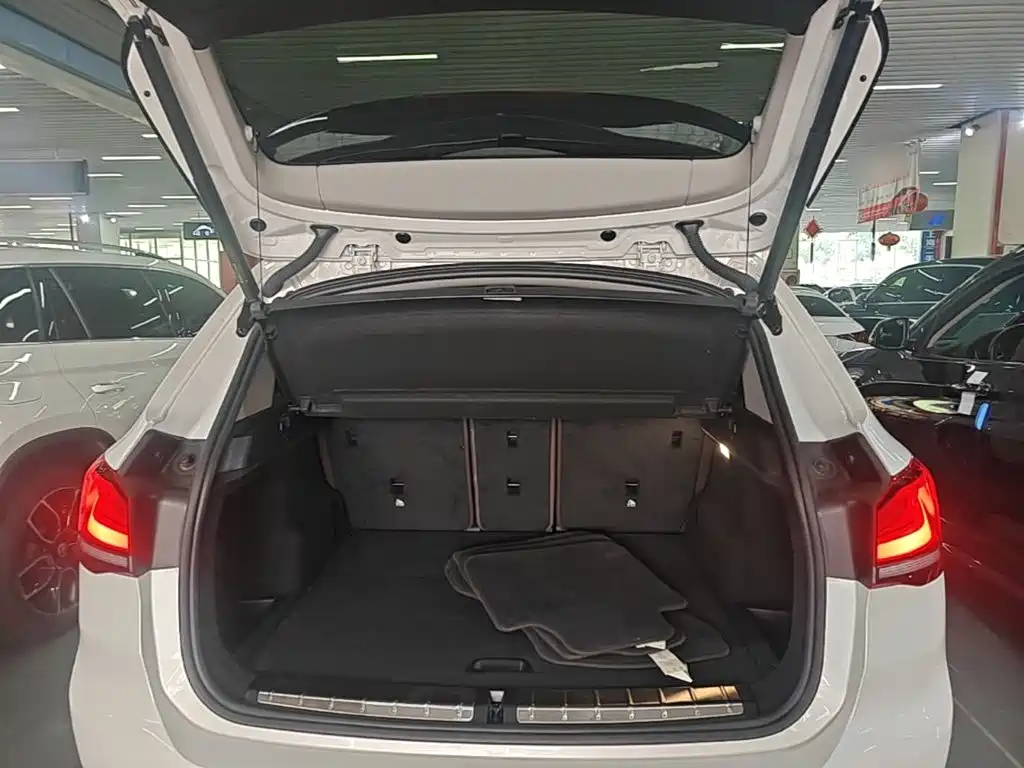 BMW X1 — миниатюра 19
