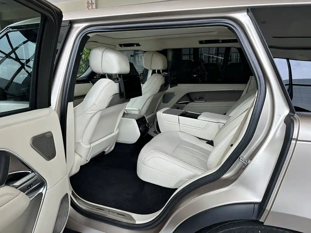 Land Rover Range Rover — миниатюра 9