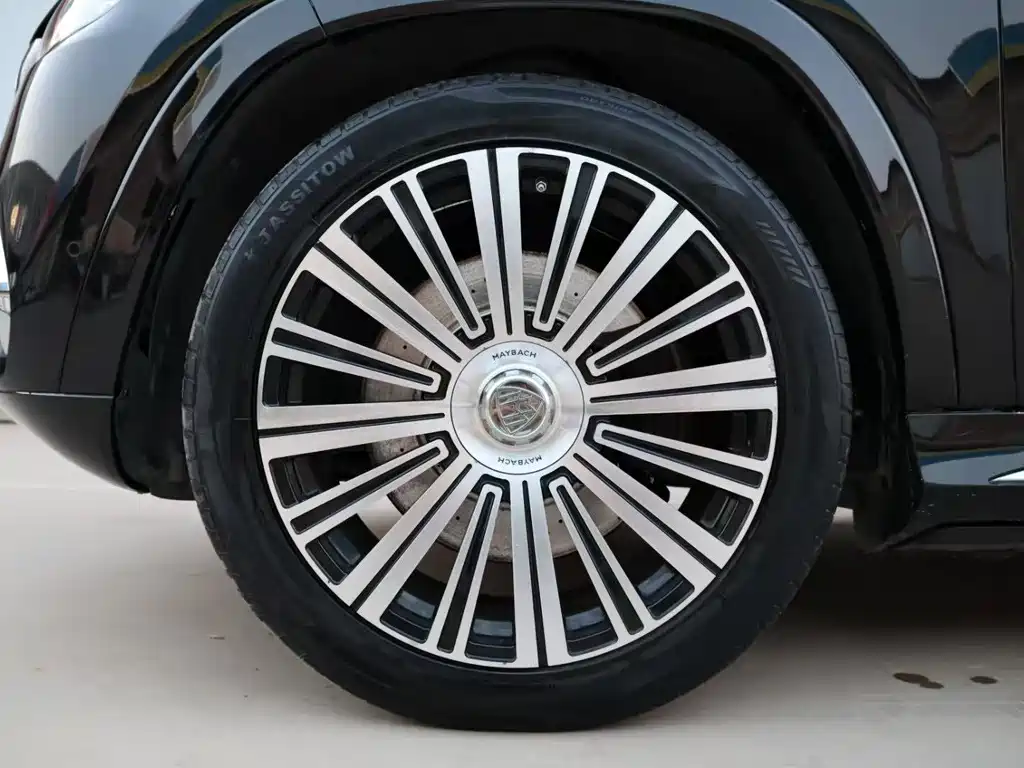 MERCEDES-BENZ MAYBACH GLS