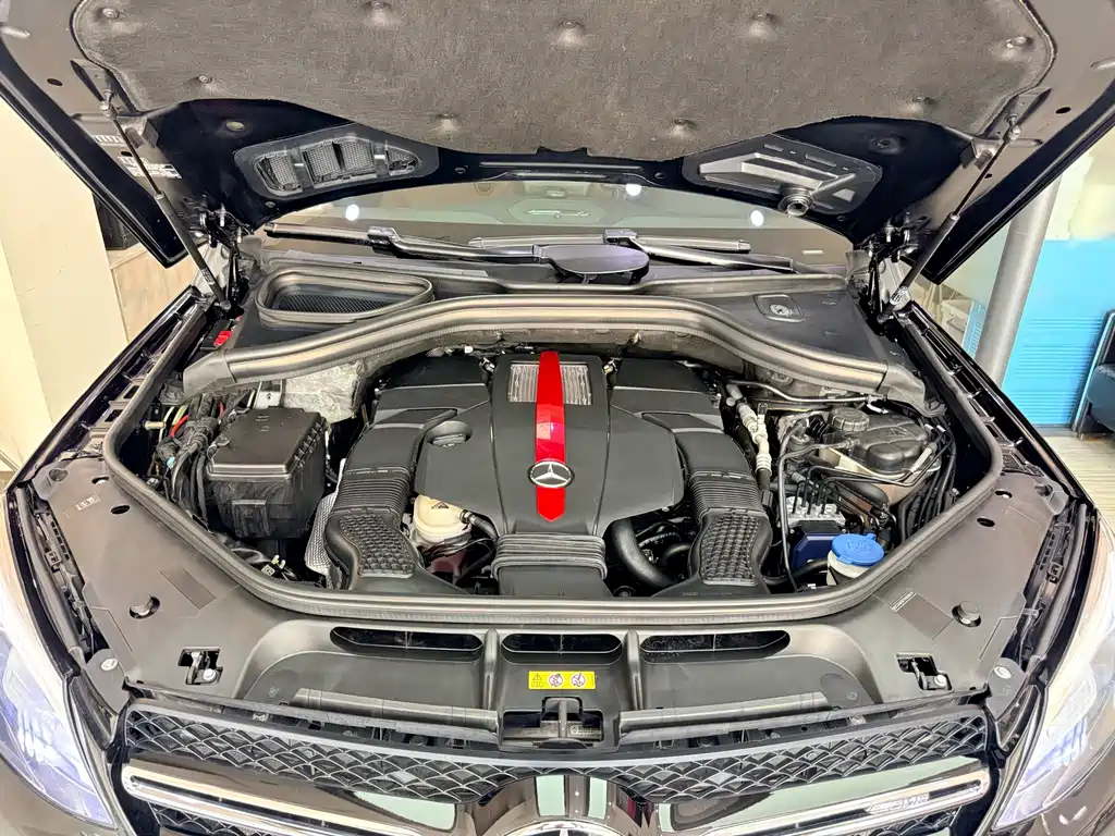 Mercedes-Benz GLE (Import) — миниатюра 18