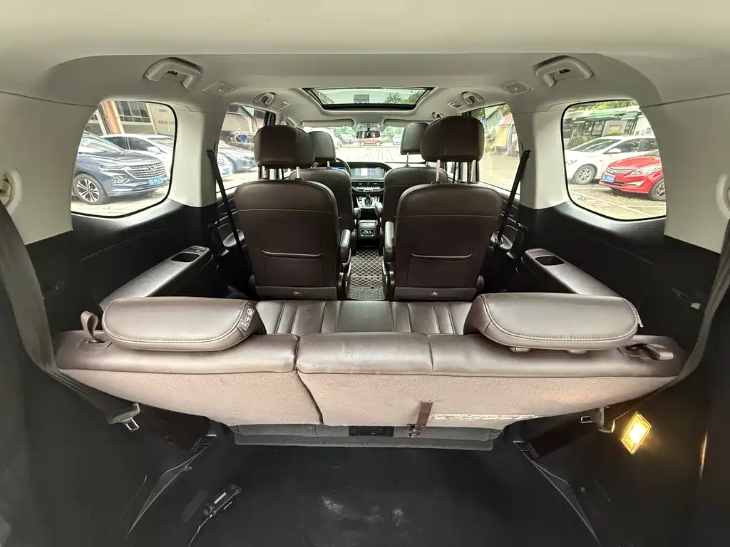 GAC Motor Trumpchi M6 - фото 8