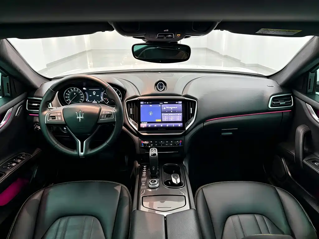 Maserati Ghibli — миниатюра 4
