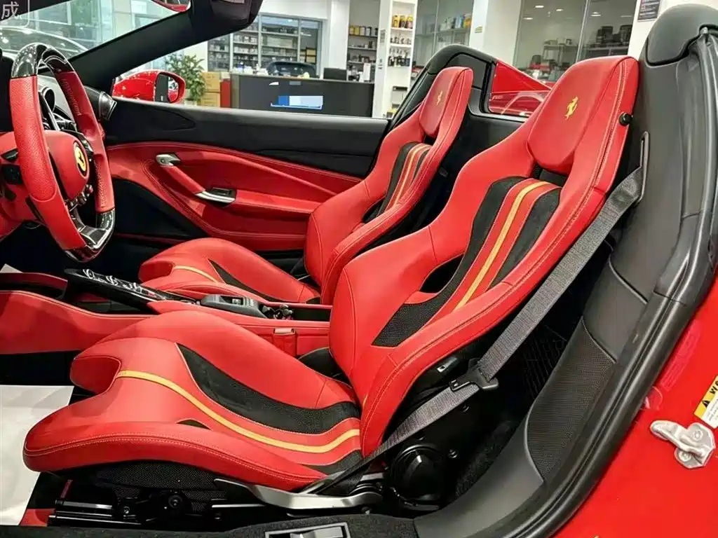 Ferrari F8 2020 Spider 3.9T V8