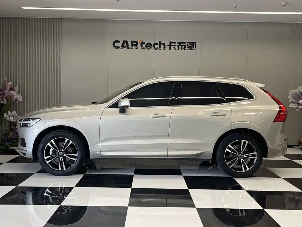 Volvo XC60 — миниатюра 8