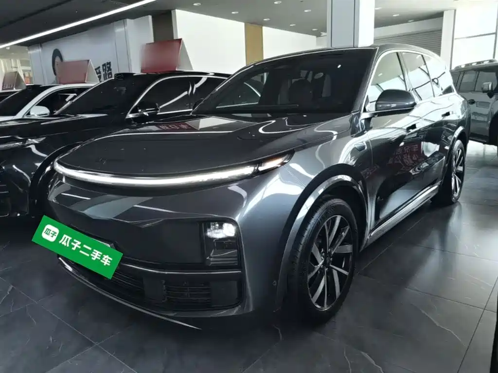 Li Auto Li L8 2023