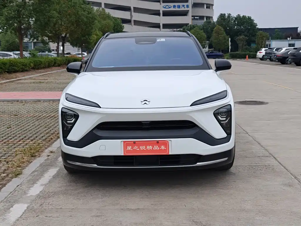 NIO ES6 — миниатюра 2