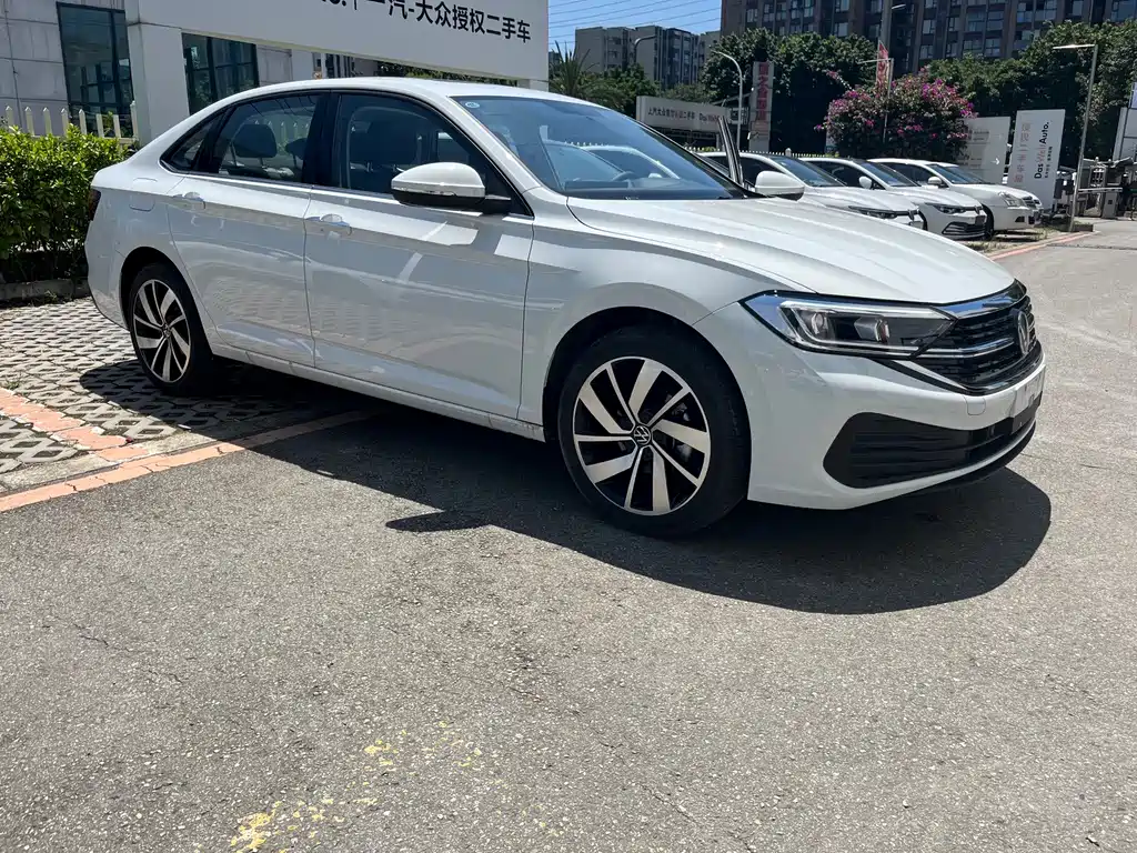 Volkswagen Sagitar — миниатюра 8