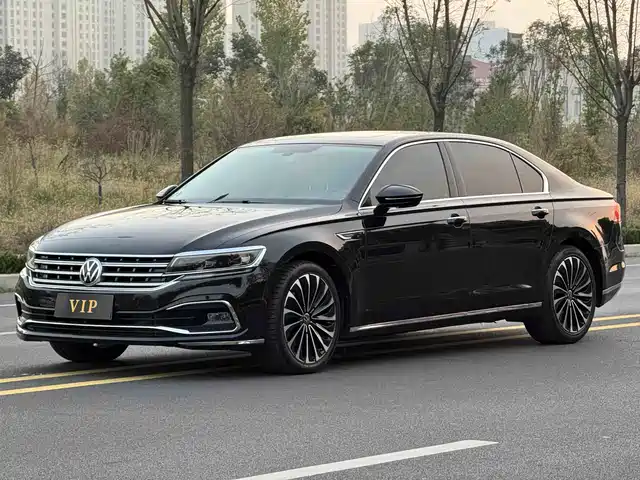 VOLKSWAGEN HUIANG