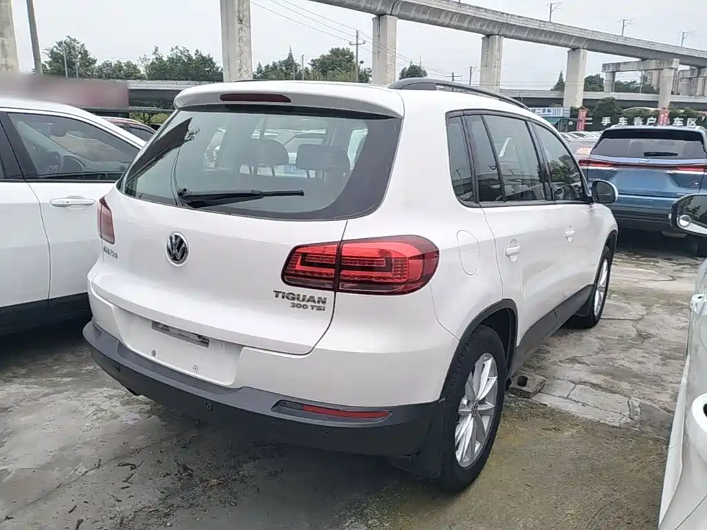 Volkswagen Tiguan — миниатюра 7