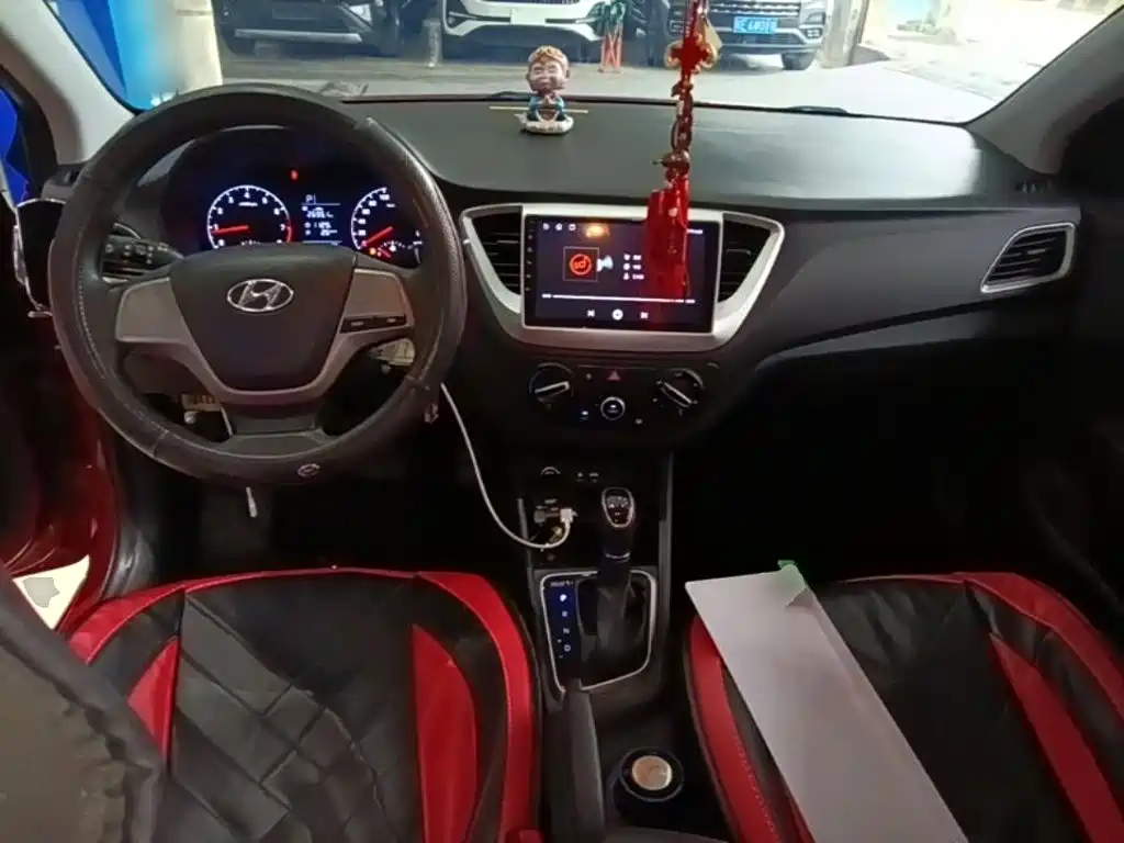 Hyundai Verna — миниатюра 10