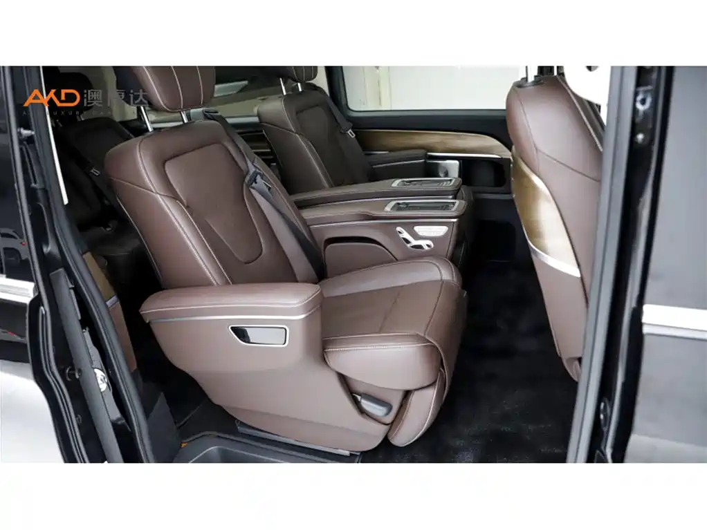 Mercedes-Benz V-Class — миниатюра 8
