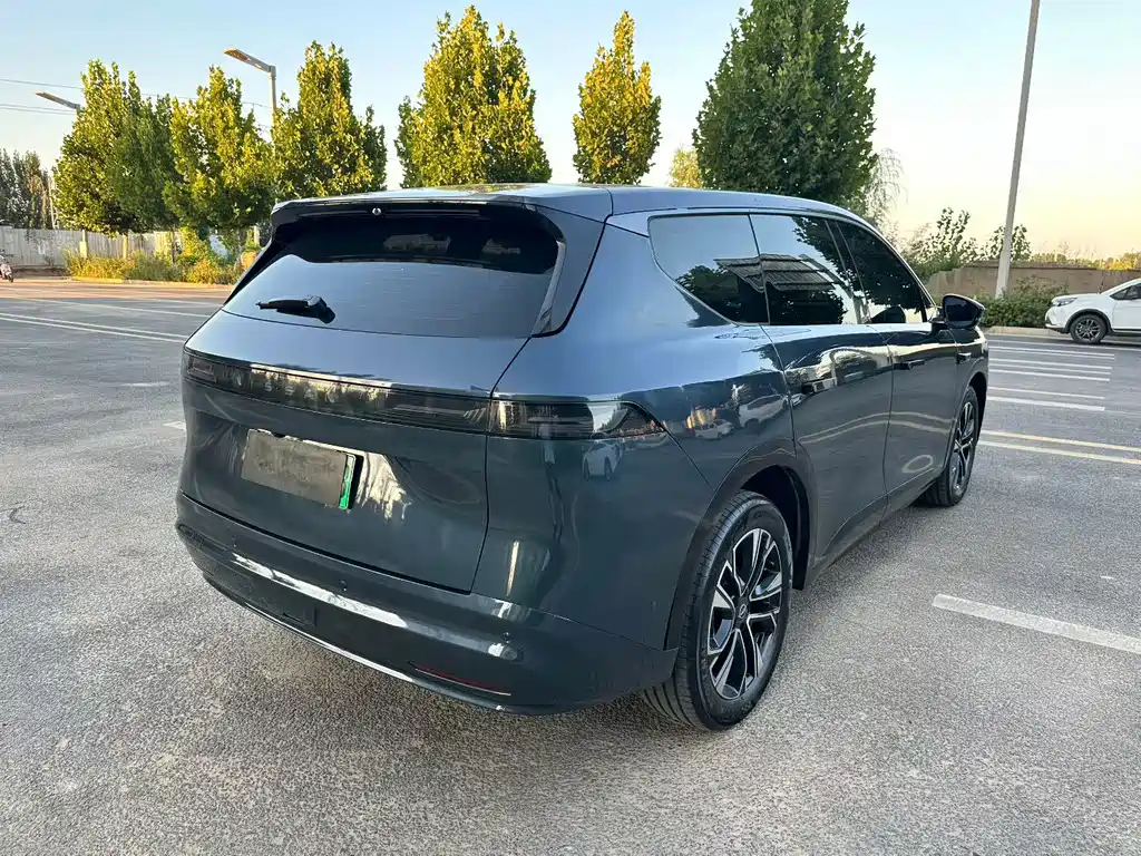 Nissan NX8 — миниатюра 7