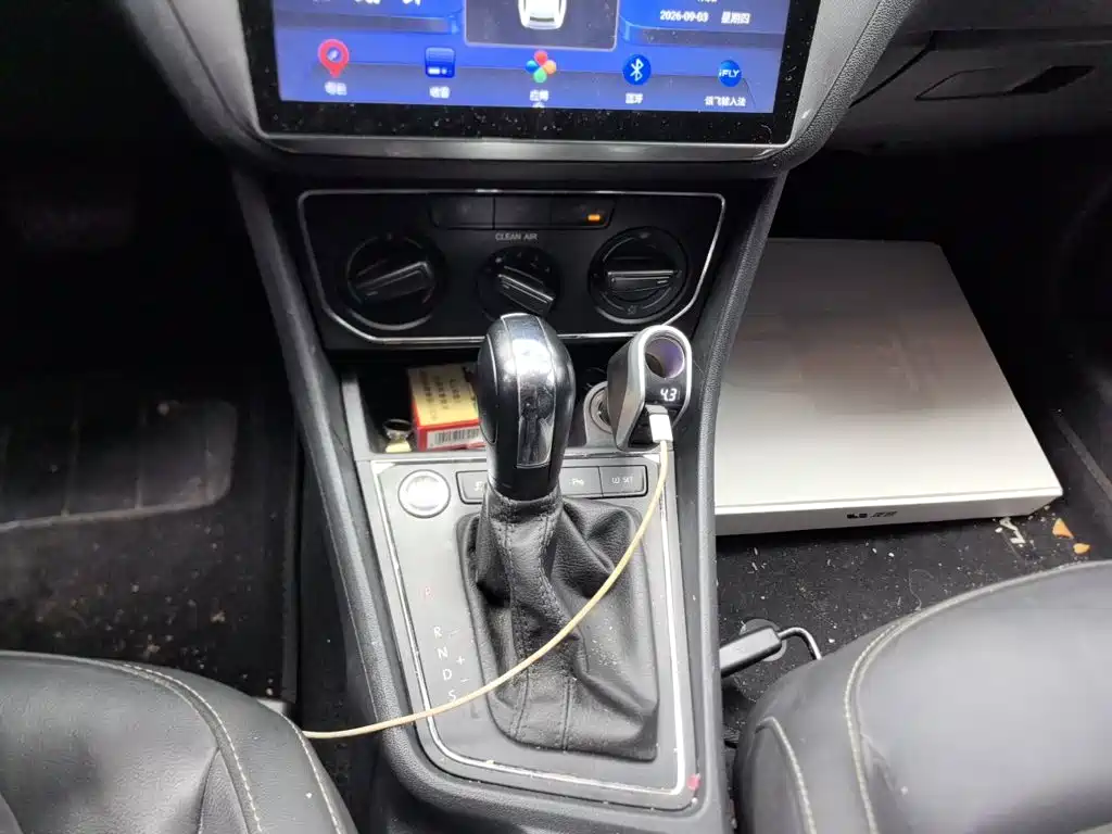Volkswagen Lavida — миниатюра 10