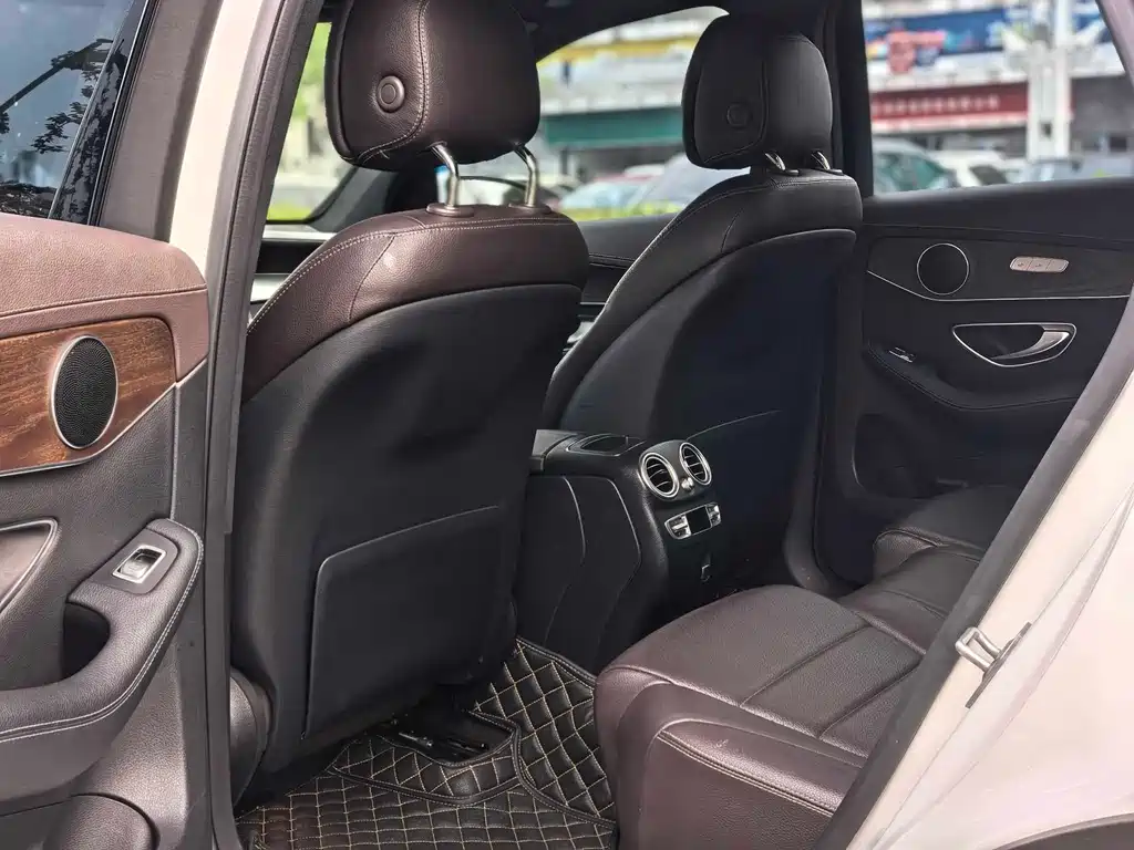 Mercedes-Benz GLC 2021 GLC 260 L 4MATIC Luxury