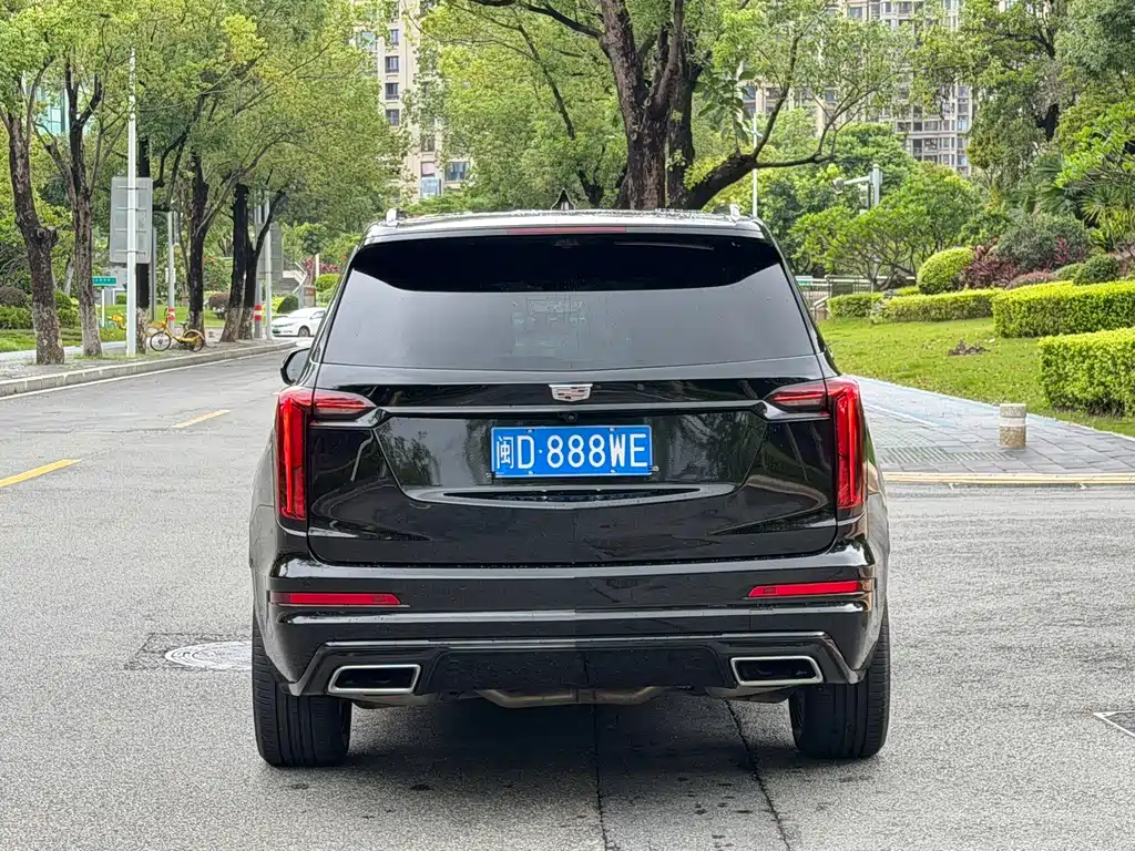 Cadillac XT6 — миниатюра 8