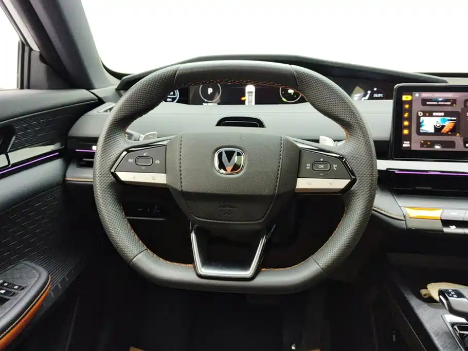 Changan UNI-V — миниатюра 15