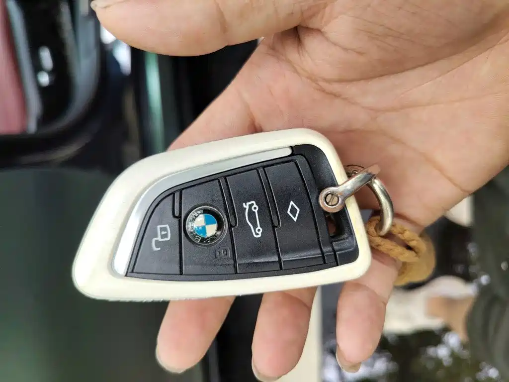 BMW 3 Series — миниатюра 12