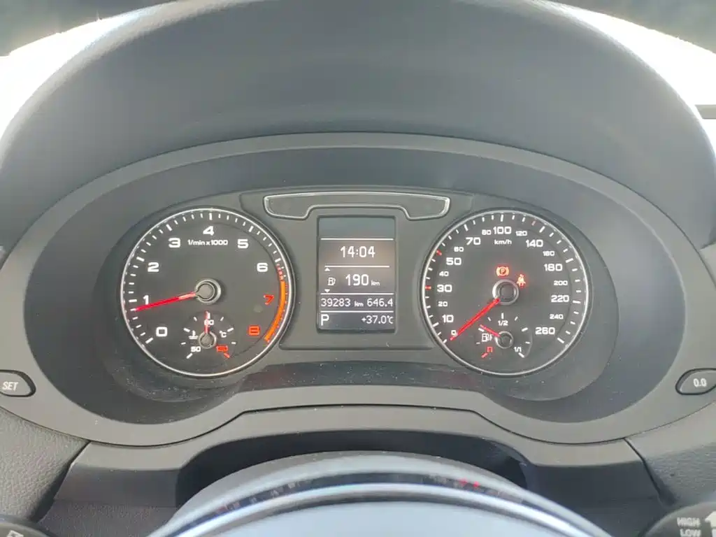 Audi Q3 — миниатюра 12
