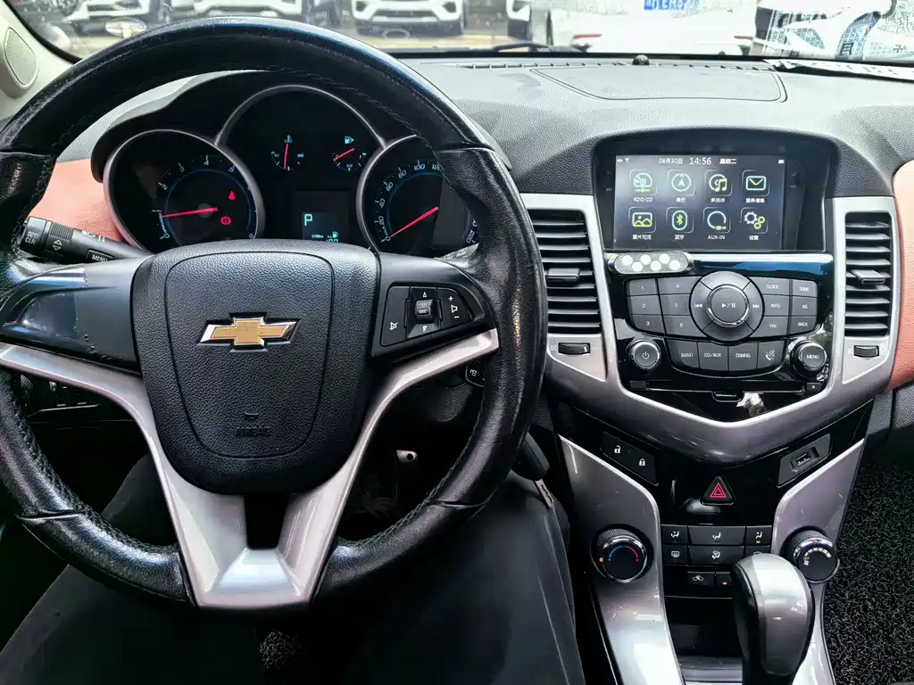 Chevrolet Cruze 2013 1.6L AT Luxury