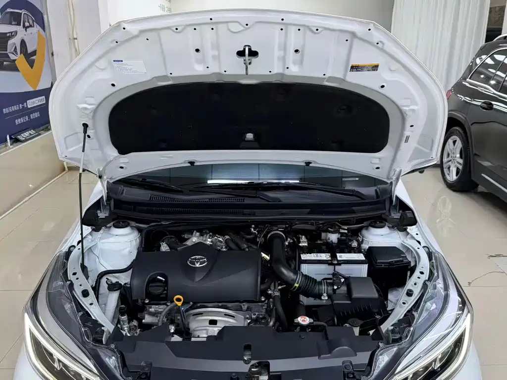 Toyota Yaris L — миниатюра 21