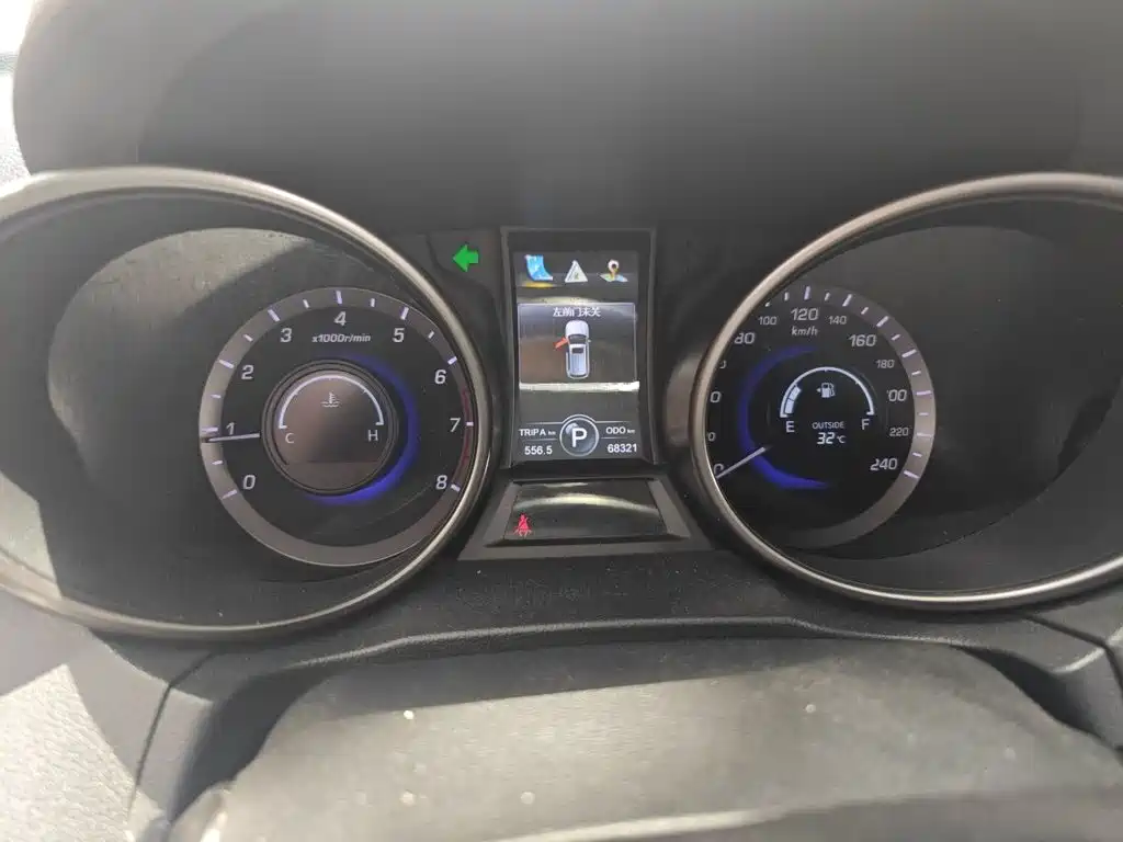 Changan CS75 — миниатюра 9
