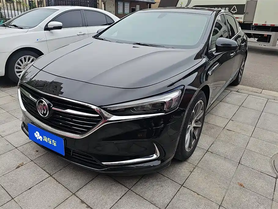 Купить Buick LaCrosse