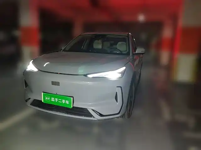2024 Geely Galaxy E5
