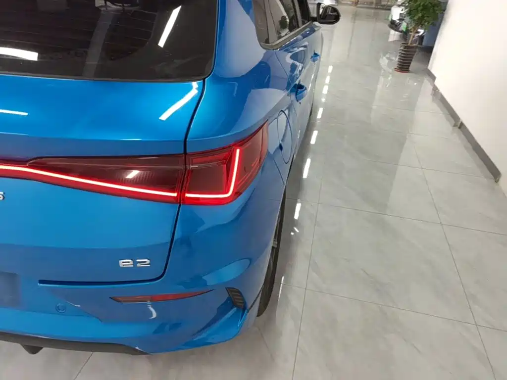 BYD e2 — миниатюра 8