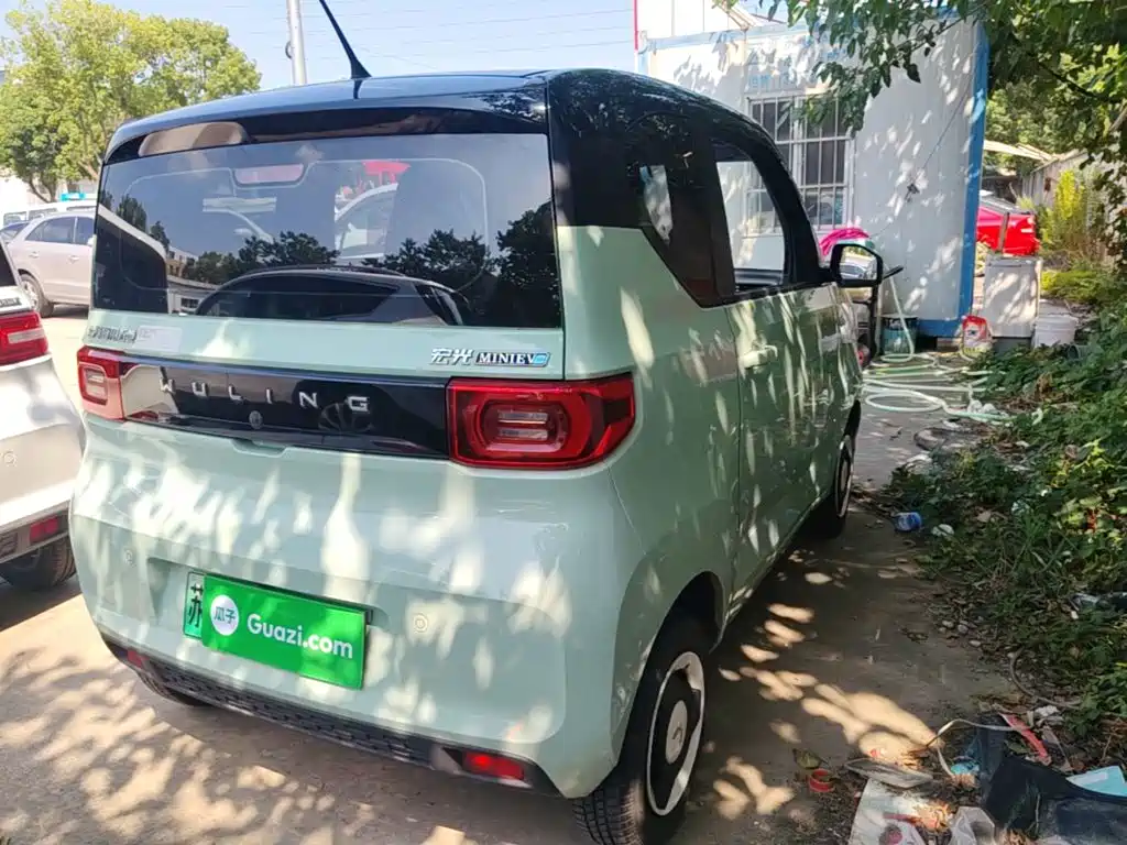 Wuling MINIEV — миниатюра 7