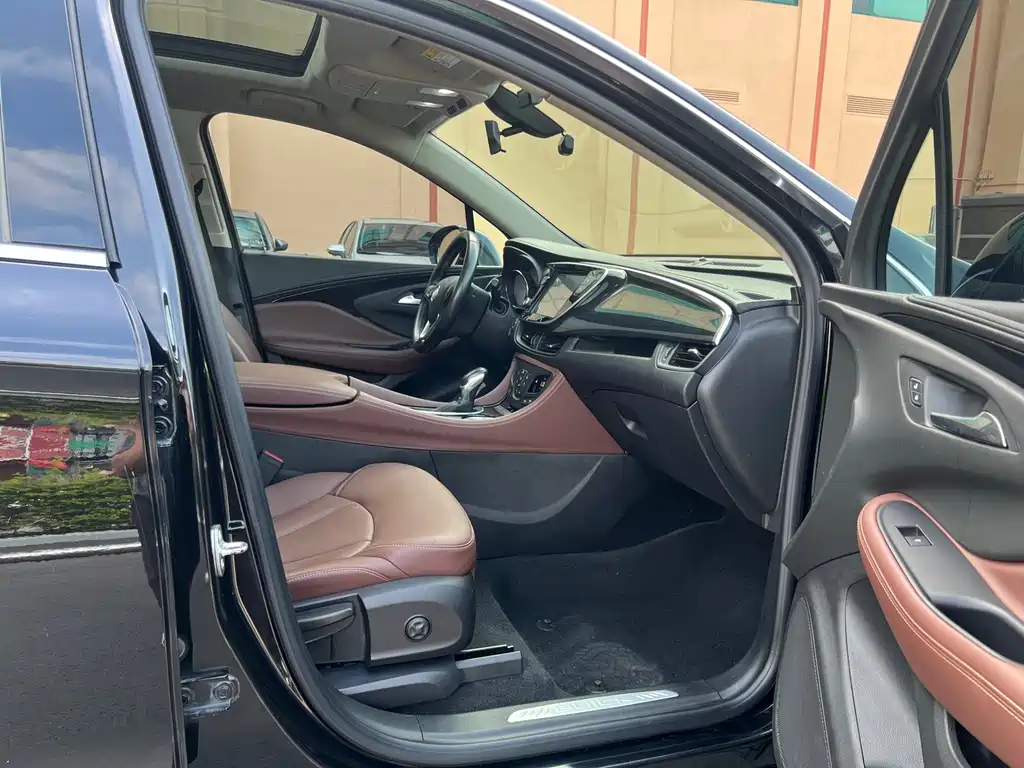 Buick Envision Plus — миниатюра 13