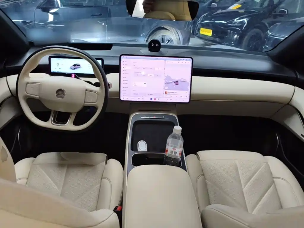 NIO ET5T 2025 75kWh Touring