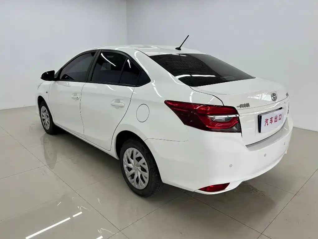 Toyota Vios — миниатюра 6
