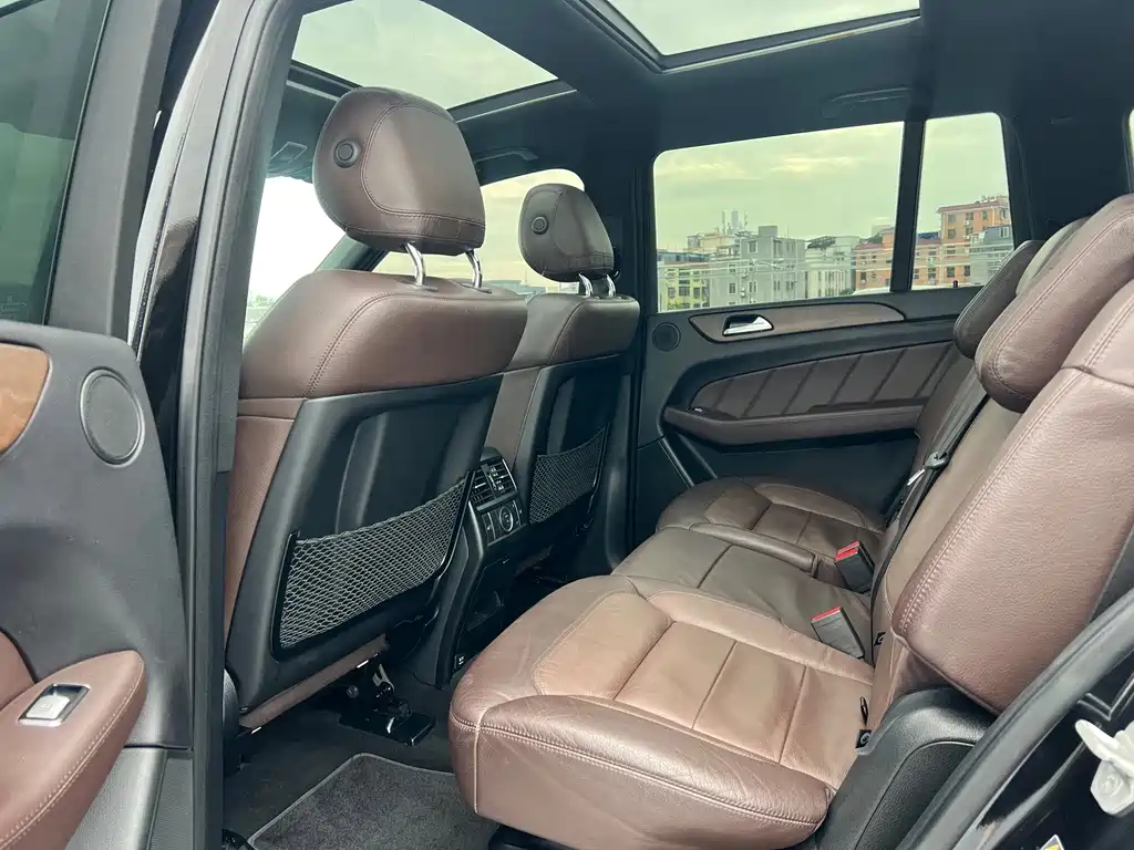 Mercedes-Benz GL-Class — миниатюра 12