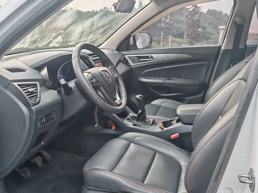 Changan CS75 2.0L Manual Comfort Type China V, фото 9