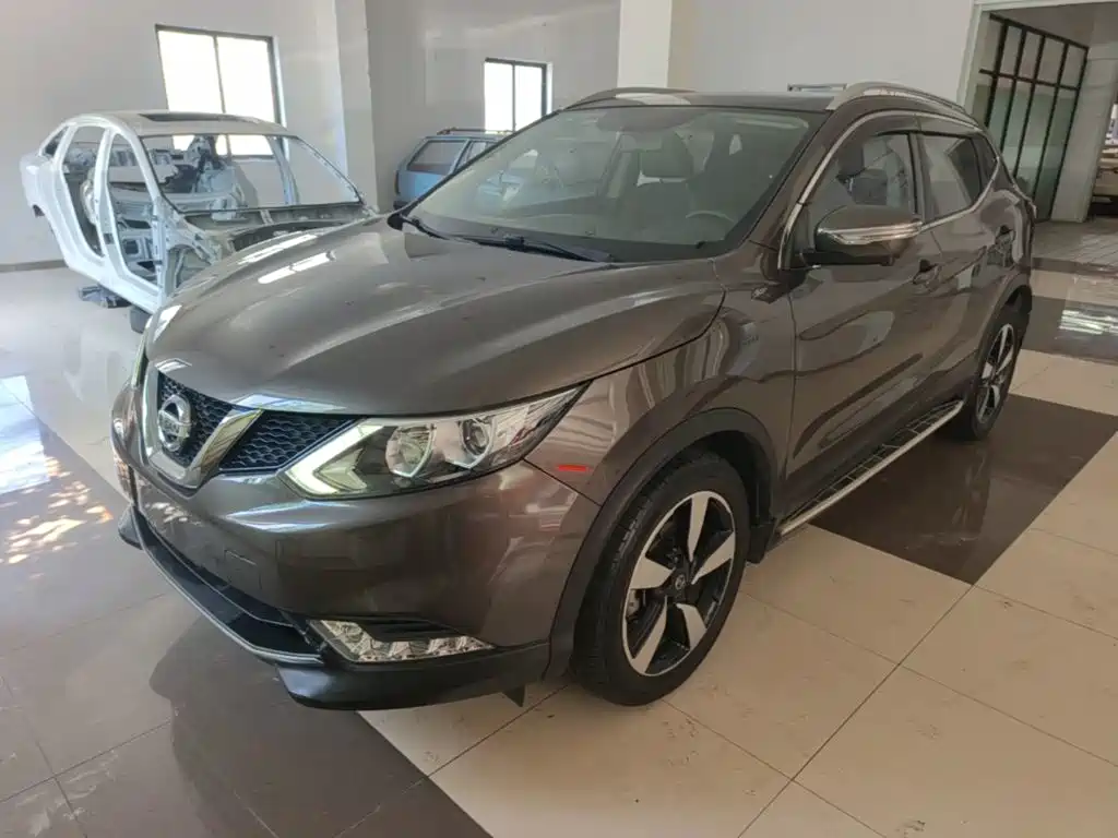 Nissan Qashqai — миниатюра 2
