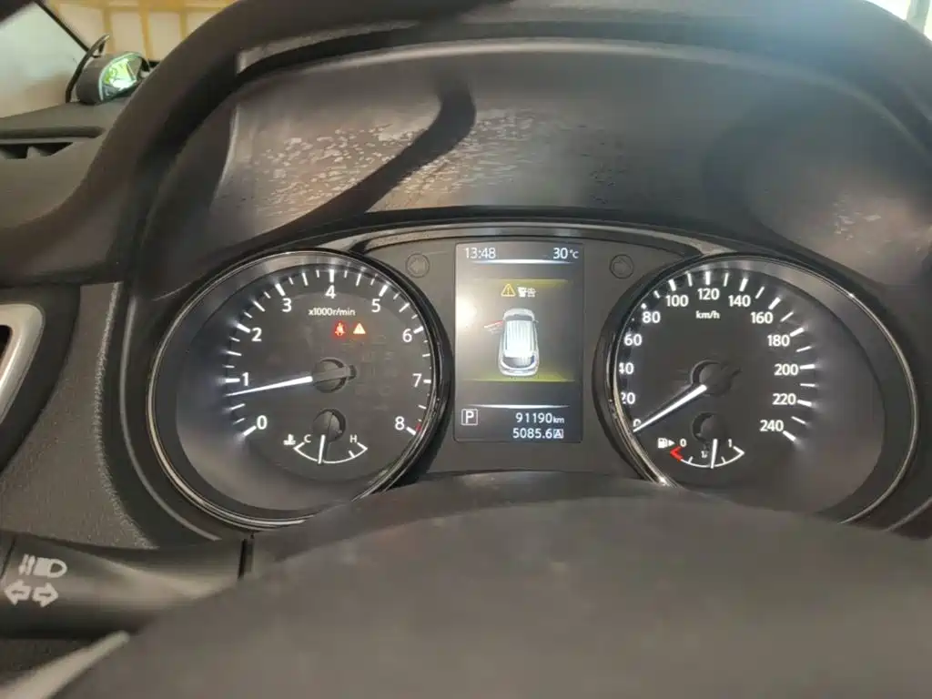 Nissan Qashqai — миниатюра 12