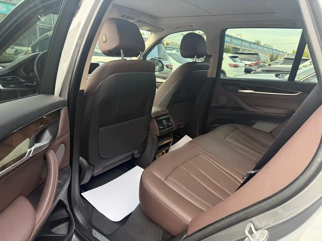 BMW X5 2017 xDrive28i