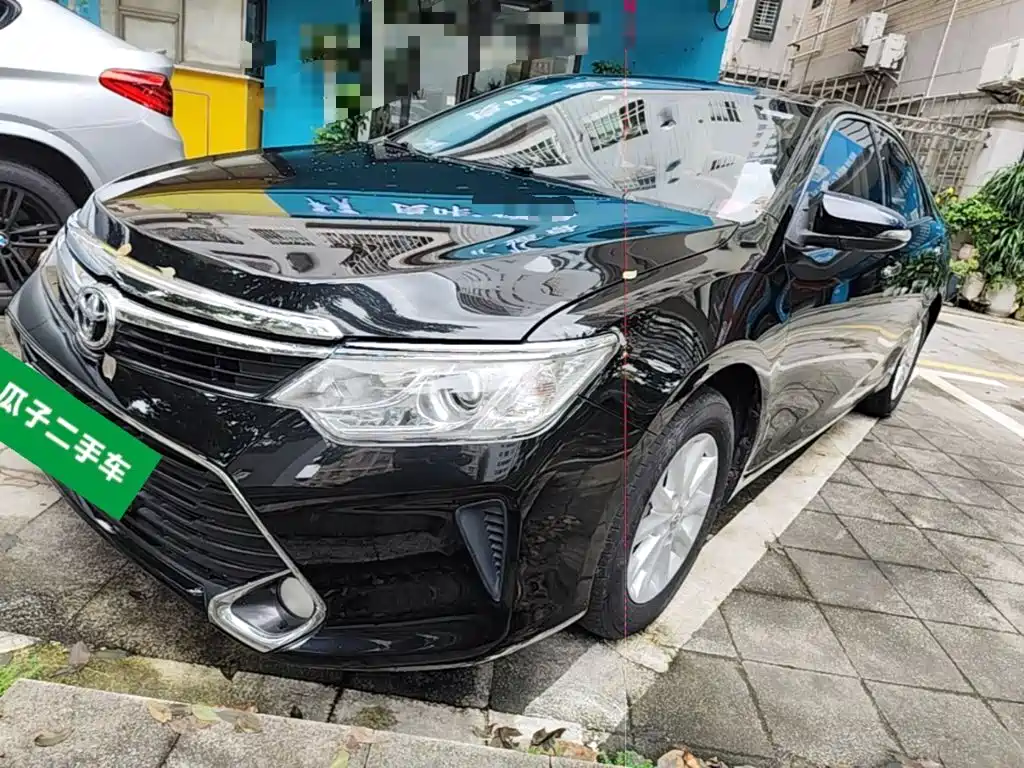 Toyota Camry — миниатюра 2
