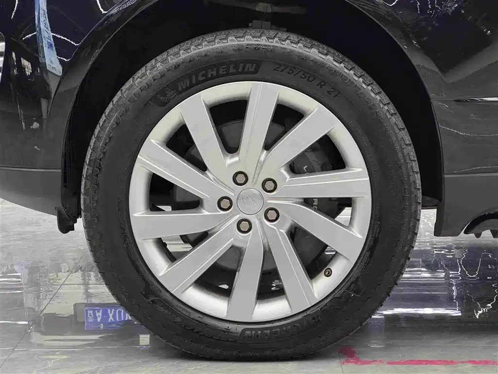 Land Rover Range Rover — миниатюра 4
