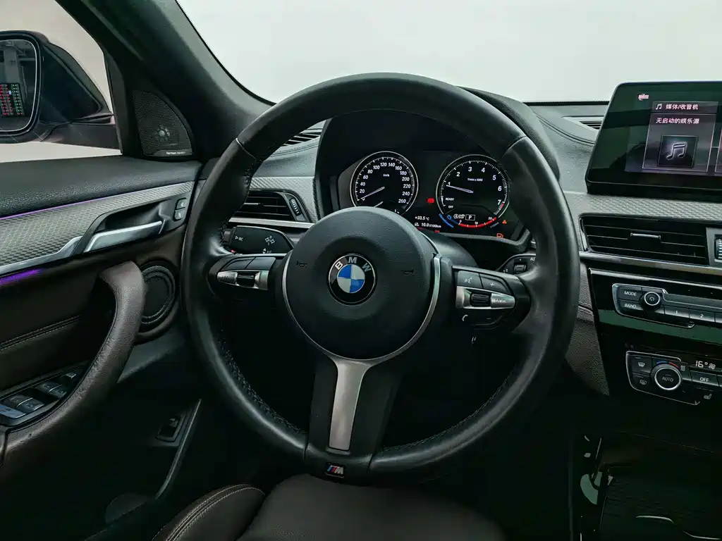 BMW X2 — миниатюра 15