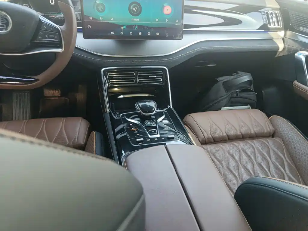BYD Tang New Energy — миниатюра 14