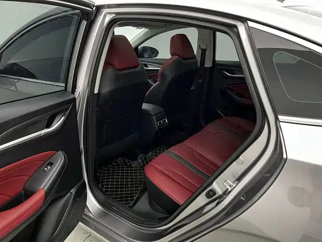 Changan Eado — миниатюра 9