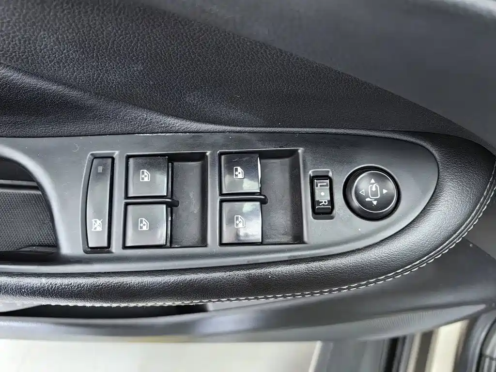 Buick Envision Plus — миниатюра 9